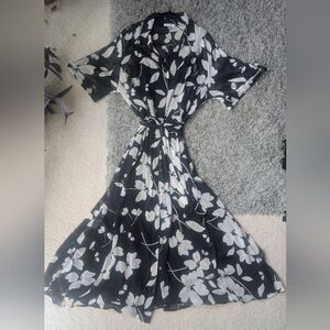 Calvin Klein Black&White Floral Chiffon Maxi Dress